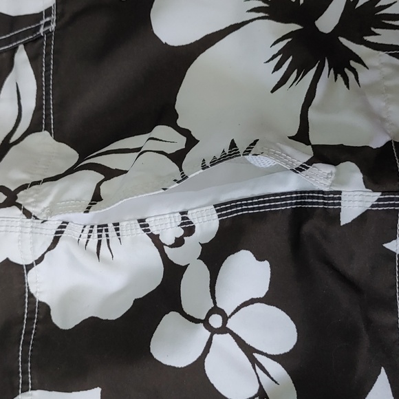 Old Navy Mens Board Shorts Size.Large - Picture 6 of 6